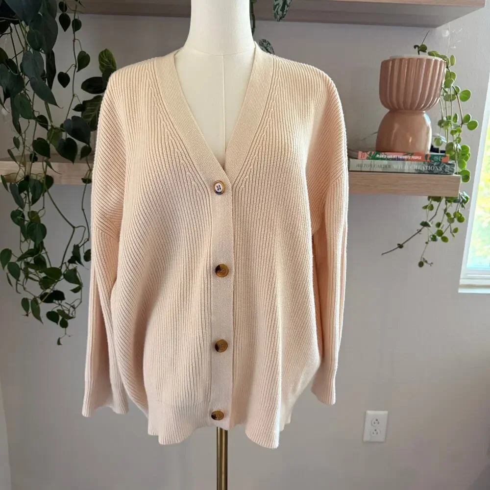 Lillusory Oversized Button-Front Cardigan Sweater Beige Ribbed Knit Size M